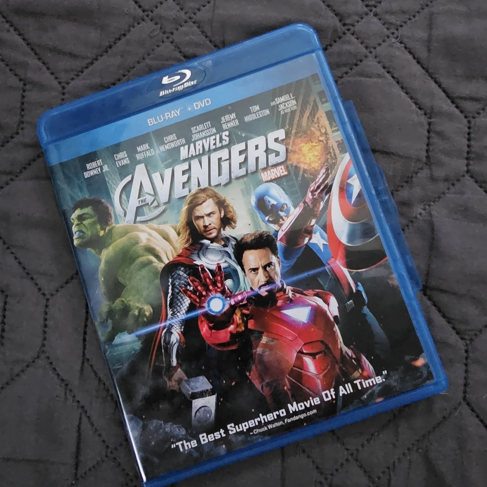 The Avengers: (2012) Joss Whedon Action/Adventure Blu-ray/DVD - Marvel Studios